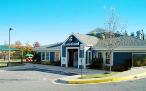 Minnieland Academy - old photo of cute childcare center